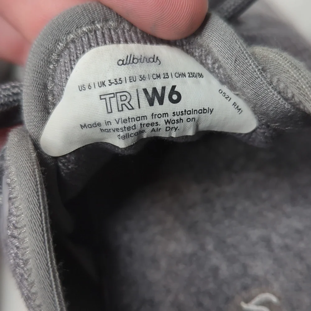 Allbird Trail Runners wool sneaker women's 6 gray